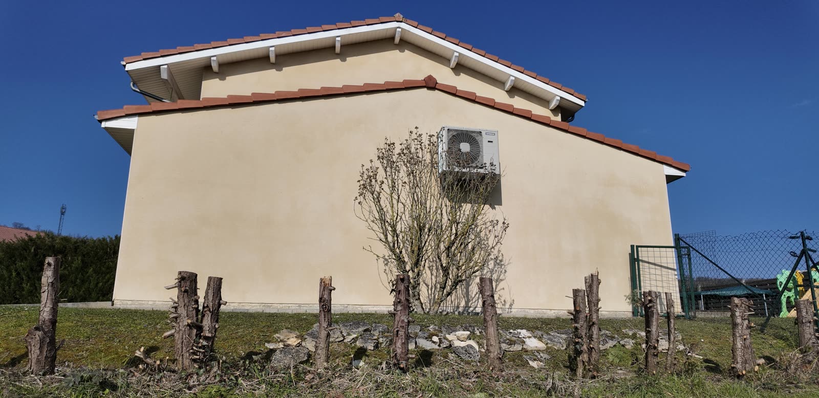 Façade et hydrofuge, Custines (54) — après intervention